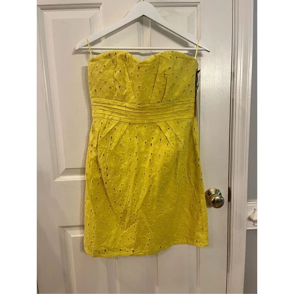 BB Dakota Yellow Daffodil Crumb Catcher Strapless Mini Dress sz 8 NWT
